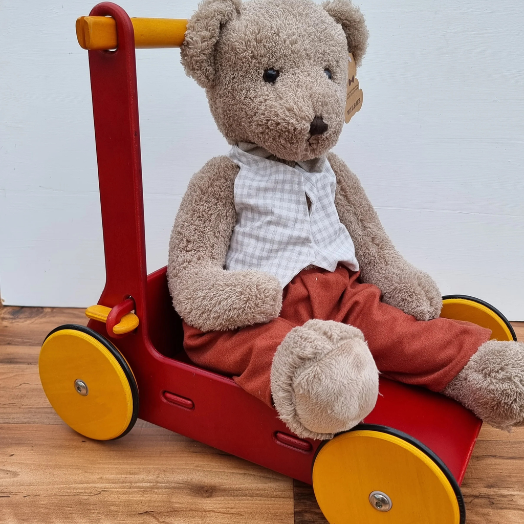 Moover shop compitative wooden pram