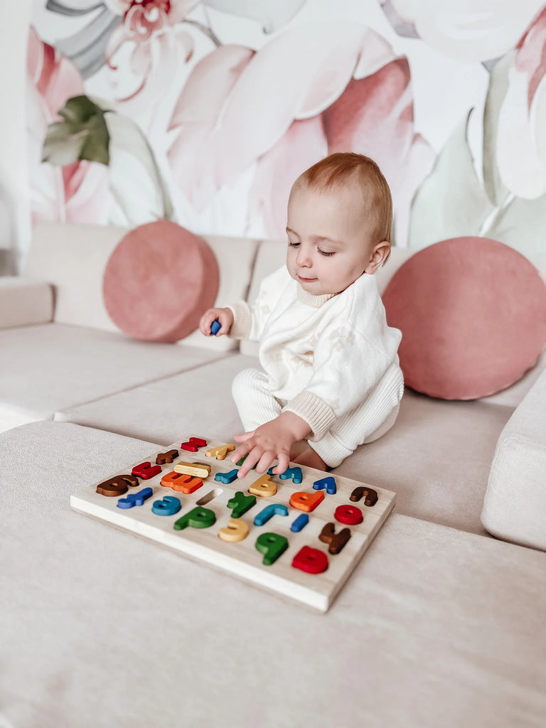 Quins Alphabet Lower Case Puzzle - Earth Toys