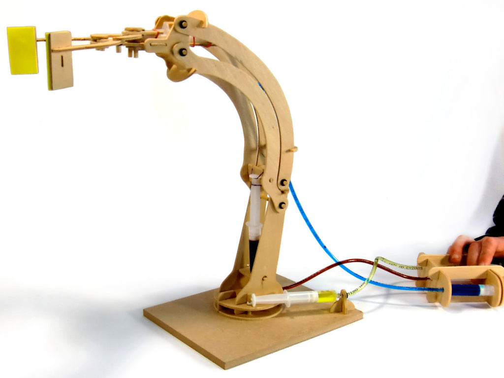 Hydraulic Robotic Arm - Earth Toys