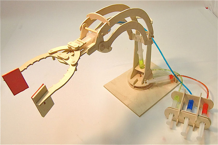 Hydraulic Robotic Arm - Earth Toys - 2