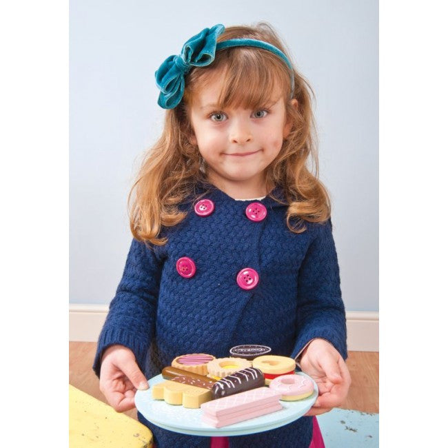 Le Toy Van - Biscuit and Plate Set - Earth Toys - 4
